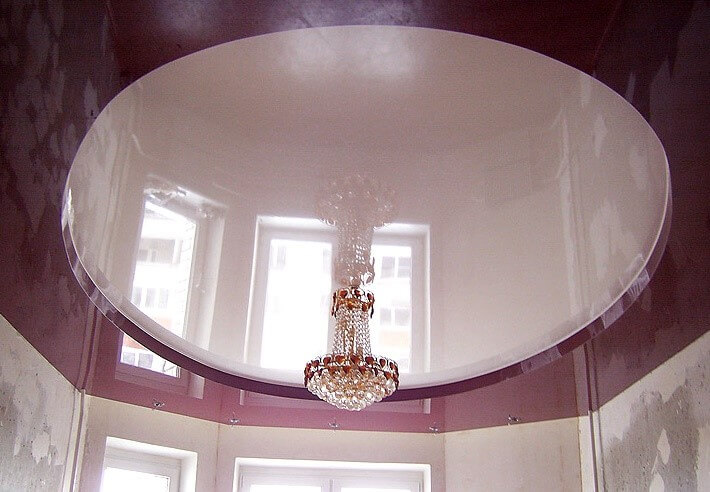 люстра в натяжном потолке