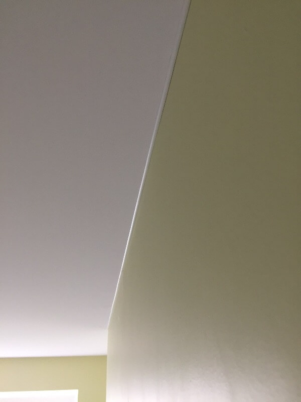 результат монтажу натяжної стелі