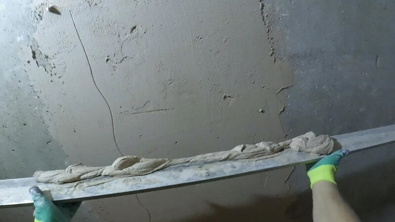 выравнивание стен правилом