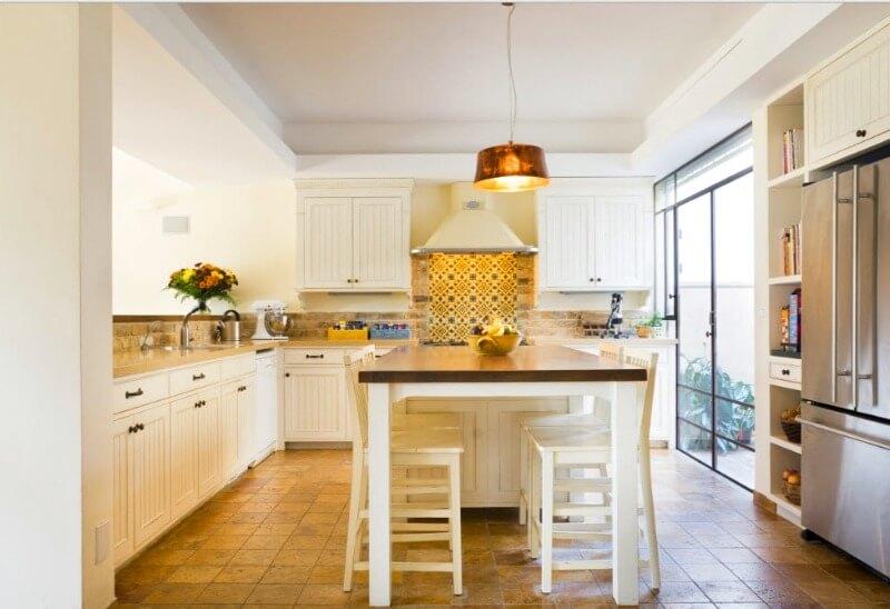 кухня прованс світло