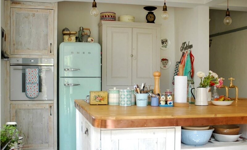 побутова техніка на кухні