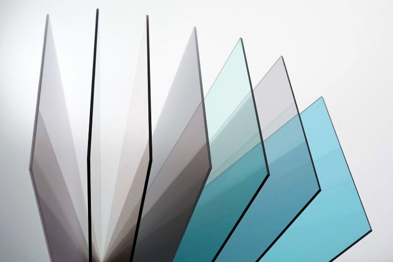 монолітний полікарбонат прямий