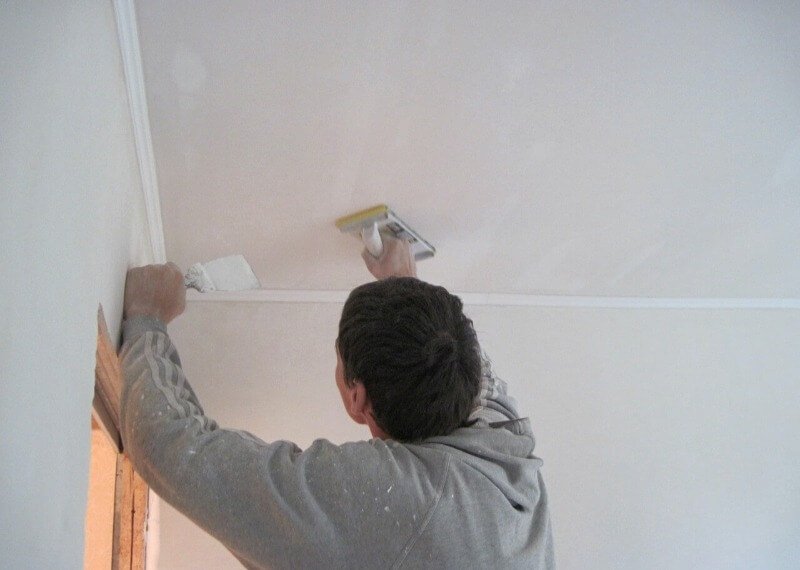 шпаклевка потолка под покраску