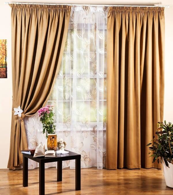 штори на тасьмі