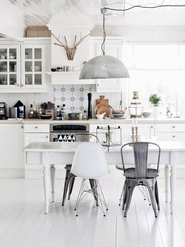 монохромний дизайн кухні