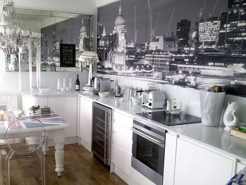 фотошпалери для кухні у робочій поверхні