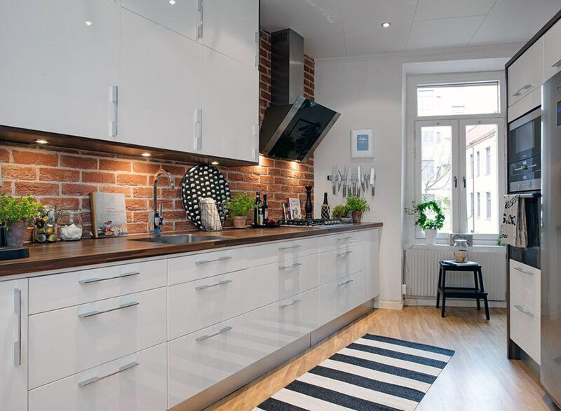 Цегляний фартух для кухні