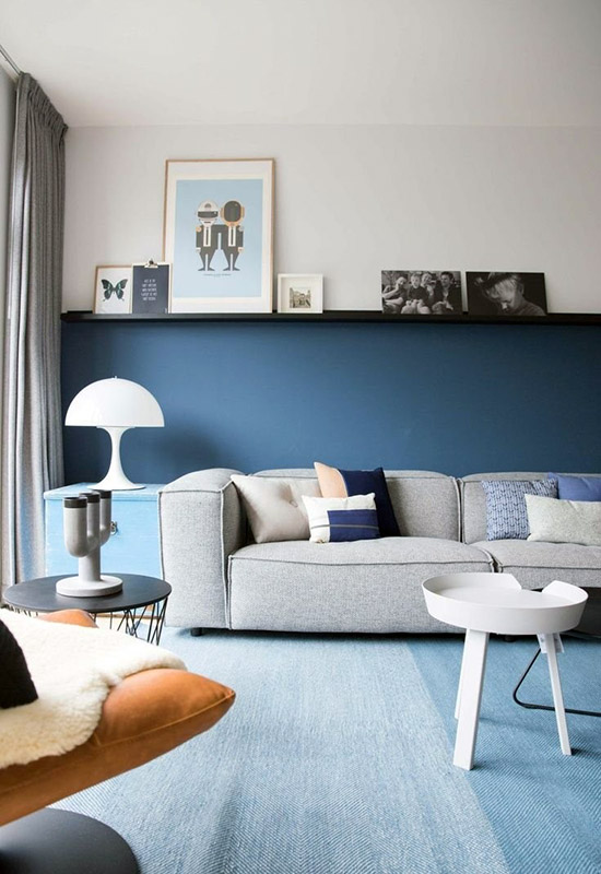 Приклад оформлення простого та красивого інтер'єру вітальні