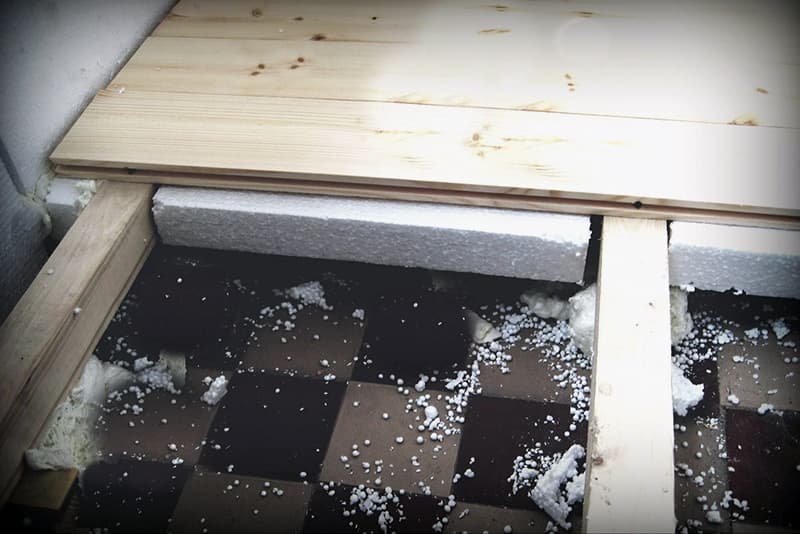 Утеплення підлоги пінопластом