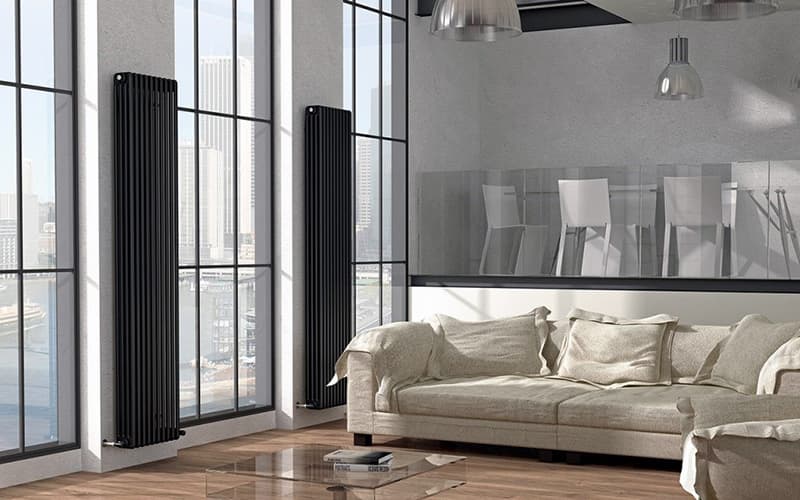 Вертикальний радіатор для будинку