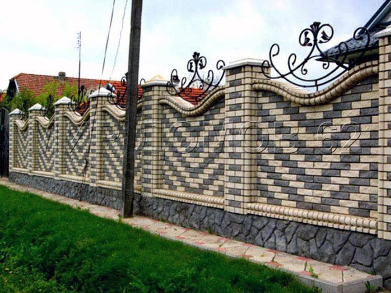 Ковані елементи для декору забору