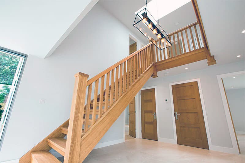 Приклад прямих маршових сходів