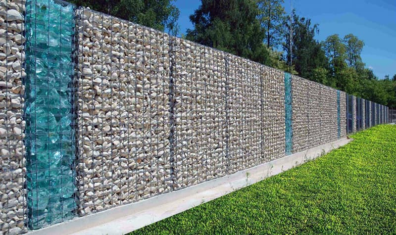 Зовнішній вигляд забору Габіон з каменю