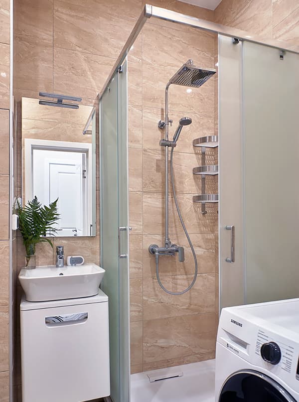 Ванна кімната в бежевих кольорах