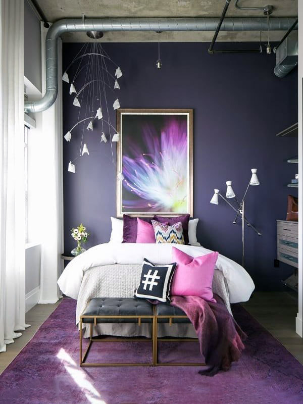 Яркий дизайн современной комнаты