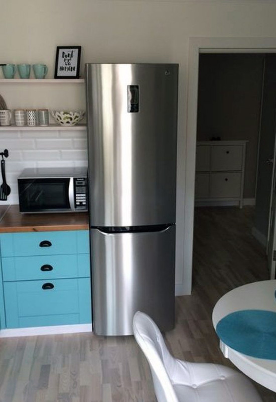 Положення холодильника на кухні у хрущовці