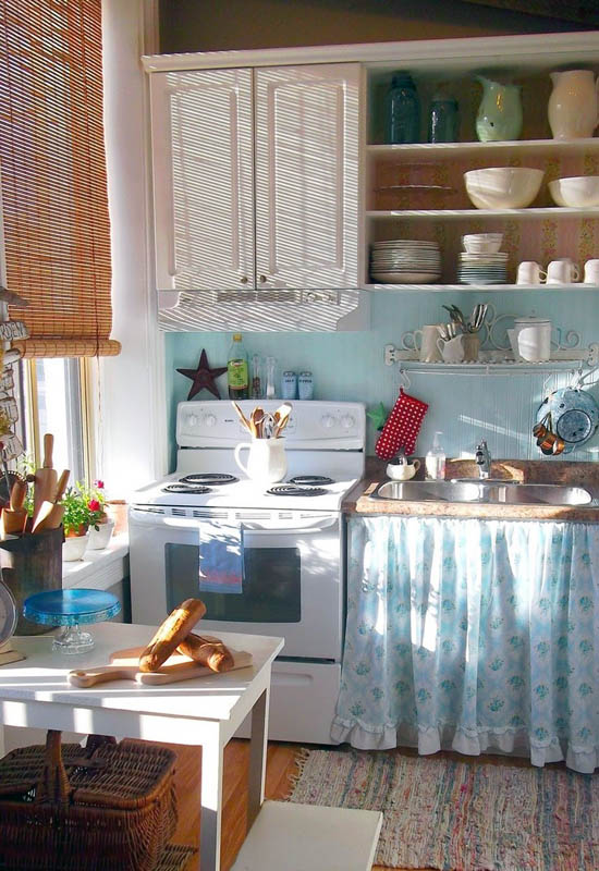 Приклад використання текстилю на маленькій кухні