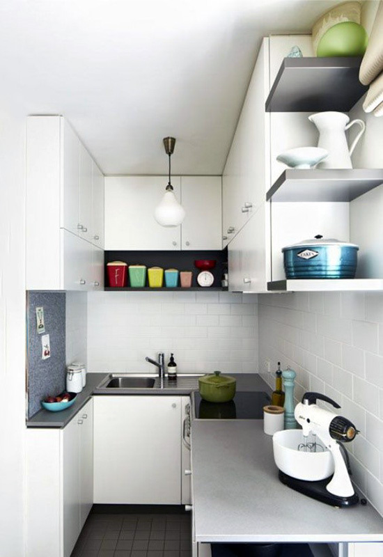 П-подібна робоча частина кухні у хрущовці