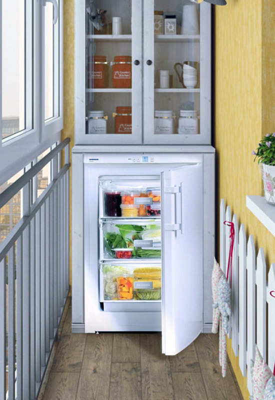 Приклад використання вертикальної морозильної камери