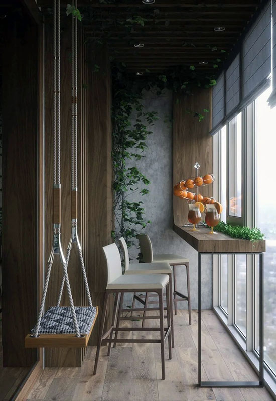 Высокая барная стойка с качелями на балконе