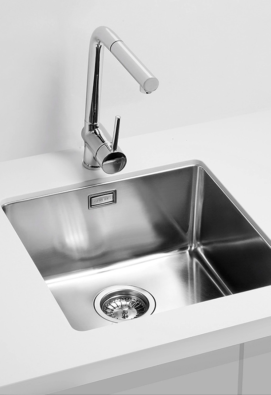 Вибір мийки квадратної форми на кухню