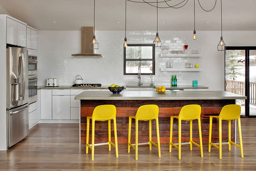 Вибір фартуха для кухні без верхніх шаф