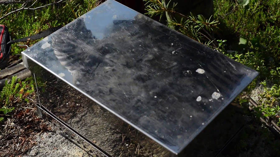 Невелика холодна коптильня для походів