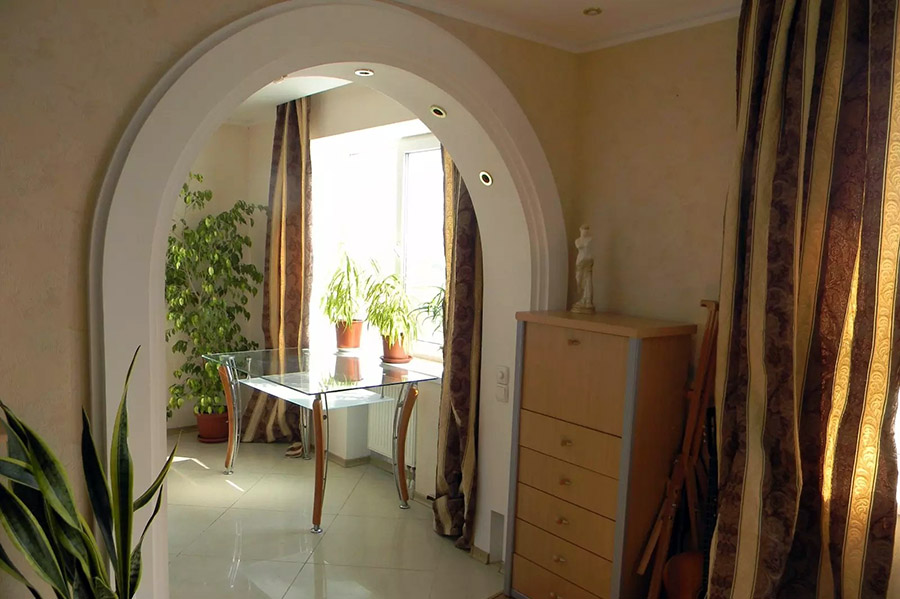 Руководство по созданию межкомнатной арки вместо двери