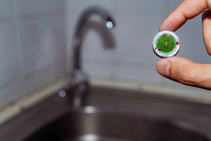 Очищення фільтру водопровідної води для пральної машинки