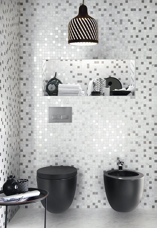 Плитка мозаїка у ванній кімнаті