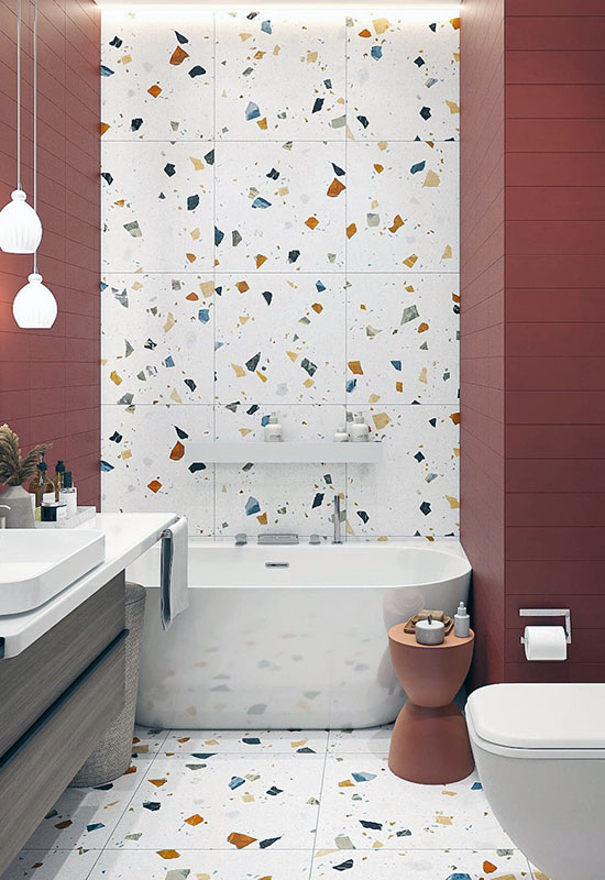 Стильная и красивая плитка с яркими вставками для ванной