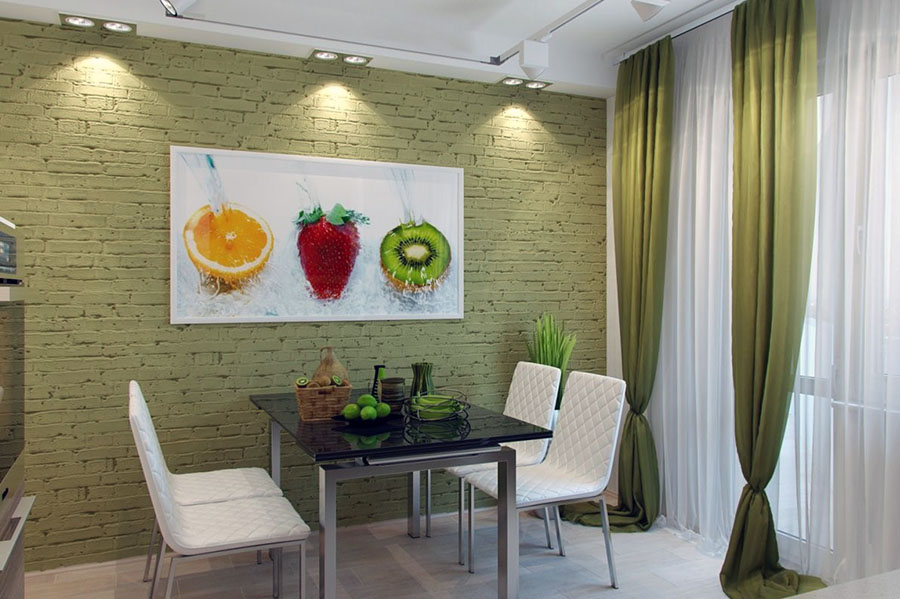 Оформлення стіни біля обідньої зони за допомогою цегли