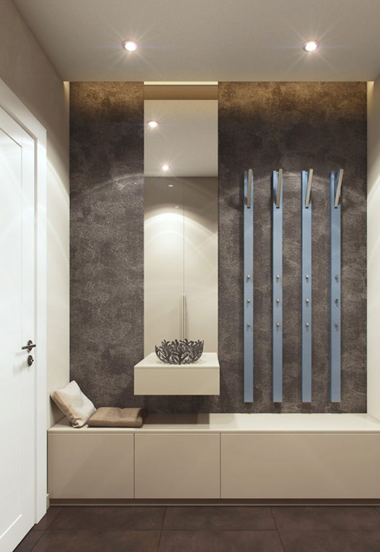 Маленький передпокій із практичним місцем для сидіння і відкритою системою зберігання речей