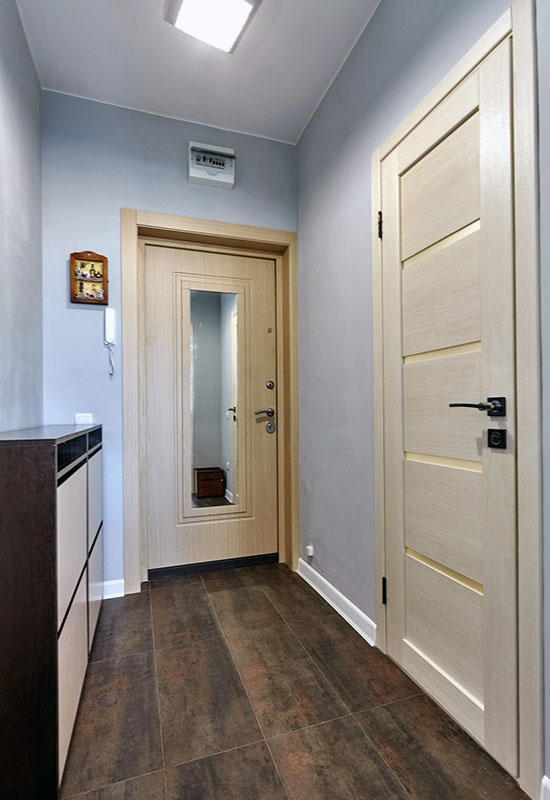 Методи візуального збільшення простору для вузьких передпокоїв