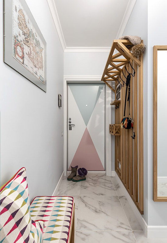 Особливості оформлення вузького передпокою