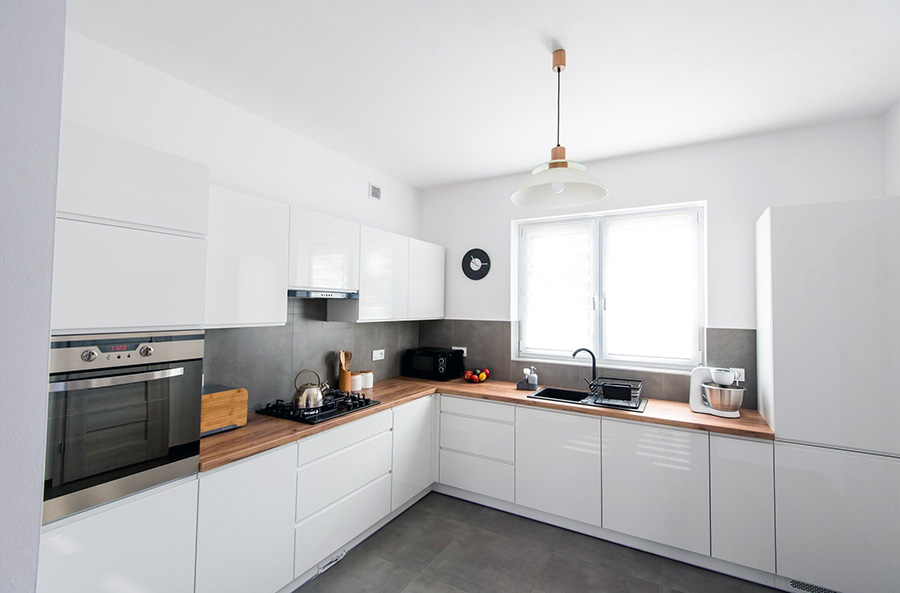 Переваги вбудовуваної витяжки на кухню