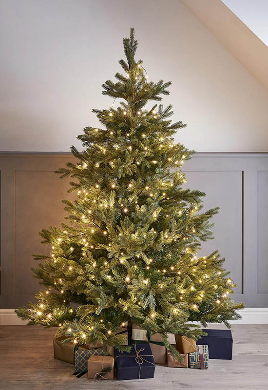 Чем украсить елку 2024 к празднику