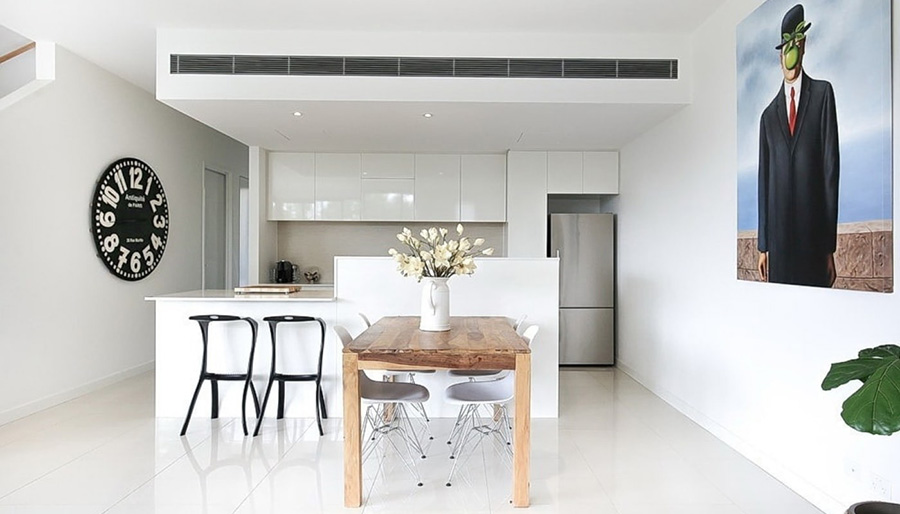 Приклад канального кондиціонера в сучасному інтер'єрі