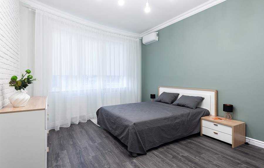 Кондиционер с функцией очистки воздуха в спальне