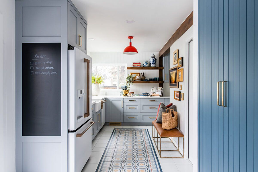 У яких відтінках краще оформити інтер'єр маленької кухні