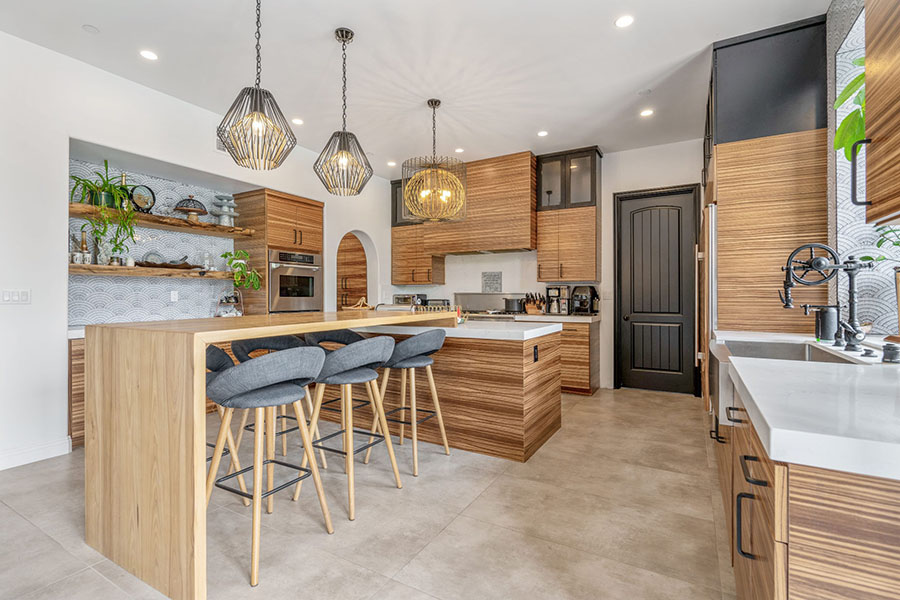 У якому стилі оформити інтер'єр кухні в приватному будинку