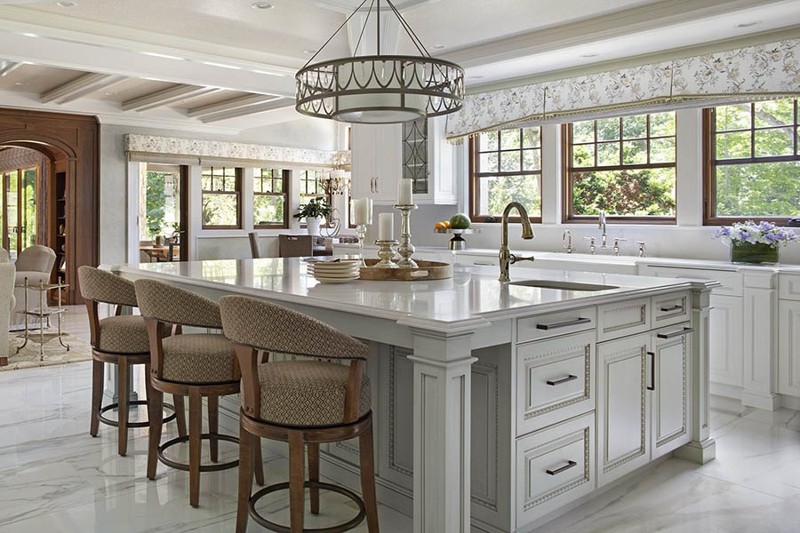 Ідеї дизайну інтер'єру для великої кухні