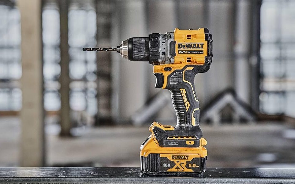 Як правильно обрати шурупокрут для домашніх справ?