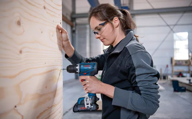 Кращі бюджетні шуруповерти