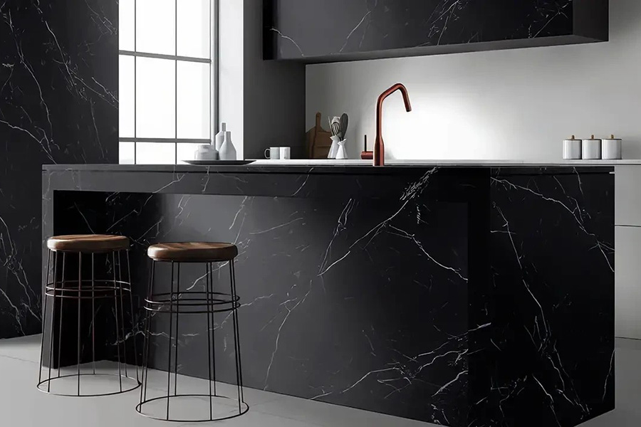 Сучасні матеріали для кухні: як вибрати довговічну та стильну стільницю