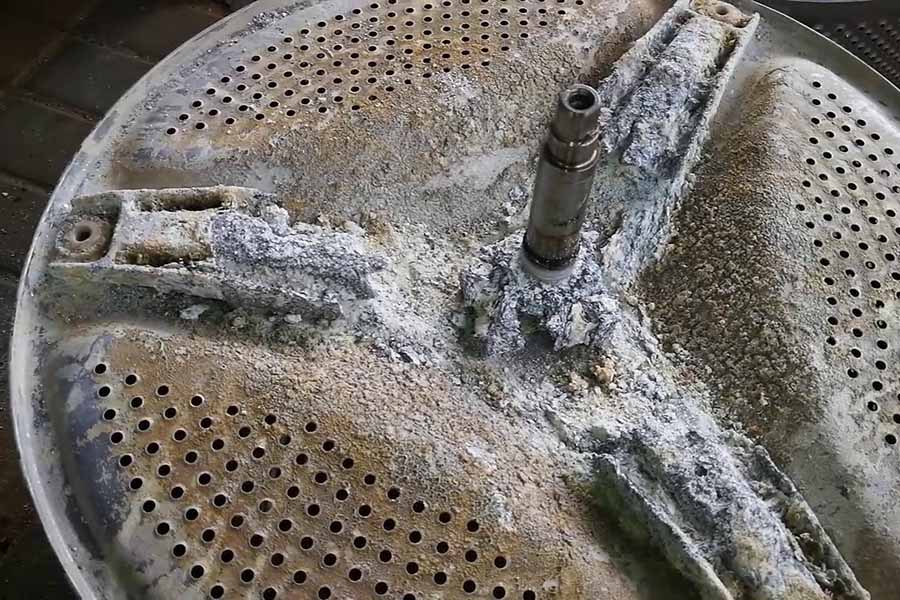 Чому з’являється накип у пральній машині