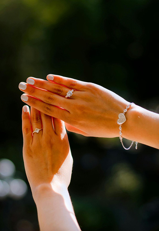 Чому срібло темніє: причини потемніння срібних прикрас